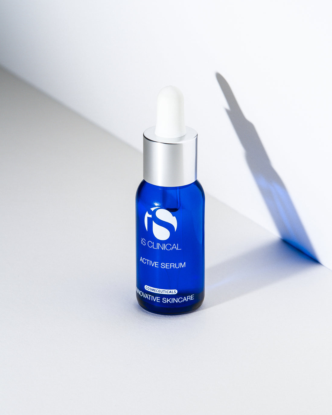 iS CLINICAL- Active Serum 30ml